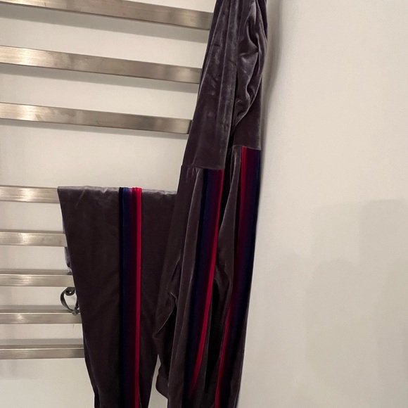 Aviator Nation Velvet Strip Sweatpants Womens size medium - Picture 4 of 5